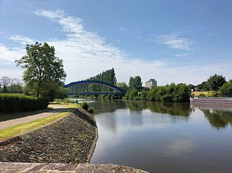 Sur la Trace des Temples Antiques