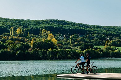 Le tour du lac du Causse