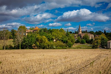 ESCAPADE LAURAGAISE, ENTRE CLOCHERS ET COLLINES