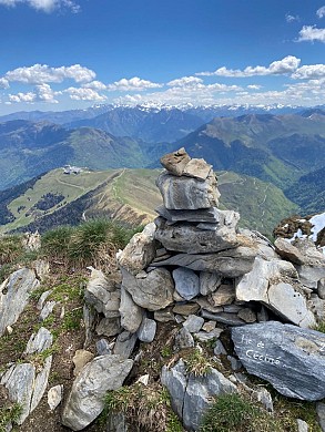 D - LE PIC DU CÉCIRÉ