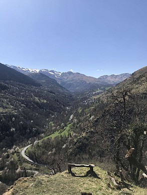 LA TOUR DE CASTEL BLANCAT DEPUIS LA GARE DE LUCHON