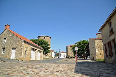 Sentier de Puybelliard par Ponsay - Chantonnay