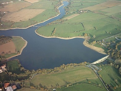Sentier de Saint-Mars au barrage de Rochereau  ...
