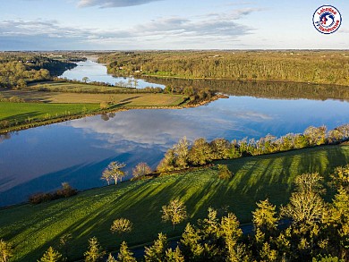 Sentier entre Rives et Hauteurs