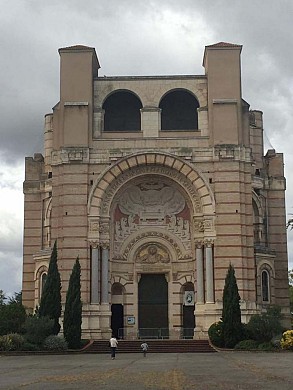SUR LES PAS DES PÈLERINS