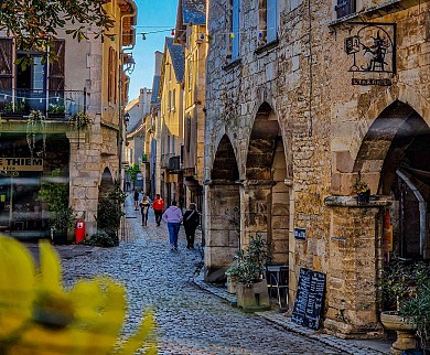 LE CIRCUIT DES 11 PLUS BEAUX VILLAGES DE FRANC ...
