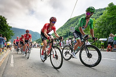 CYCL 9 - ÉTAPE TOUR DE FRANCE DE LUCHON À PEYR ...