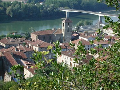 Port-Sainte-Marie, sur la route des pèlerins d ...