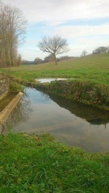 Boucle des Murs en pierres séches