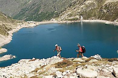 Le refuge d'Arrémoulit au départ du Caillou de ...