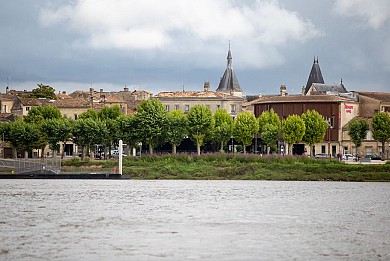Balade à roulettes : Les quais de Libourne