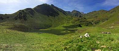 LE LAC D'AYGUE ROUYE