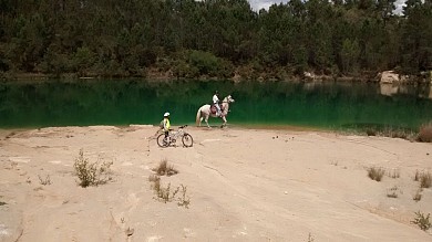 Boucle du lac de la grotte des Landes