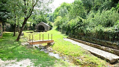 LE DOURDOU : GORGES ET CORNICHES