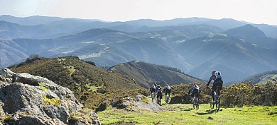 19 - Ükhümürrütia ttipia VTT