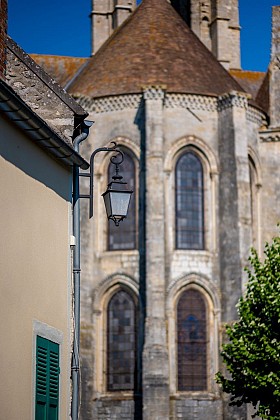 In search of the old Larchant