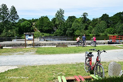 SACE, BOCAGE ET RIVIÈRES
