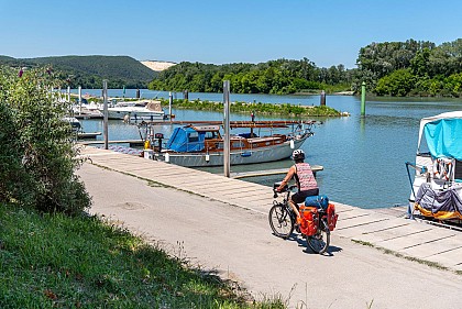 ViaRhôna à vélo - Étape 16 - Viviers / Bourg-St-Andéol > Pont-St-Esprit