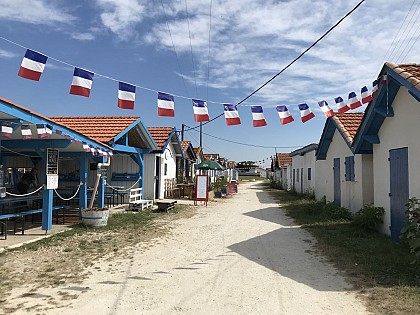 La boucle de Talais par le port