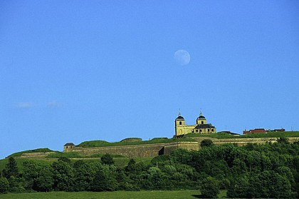 Circuit voiture : Chemins de mémoire N°7 "De la citadelle à la rotonde"