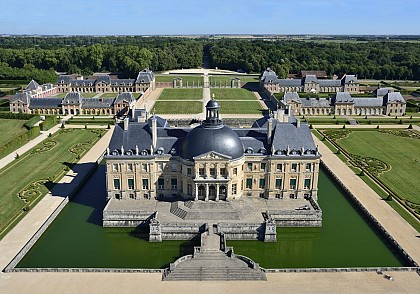 Melun Vaux le Vélo and on foot (cycle route no. 1)