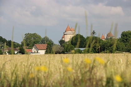 Fortress, Collegiate Church and Castles (eg: Le Val d’Ancoeur)