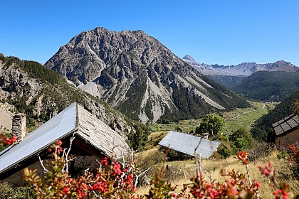 The Alp du Pied and the Chapelle Sainte-Marie-Madeleine