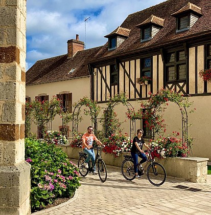 De Aubigny-sur-Nère à Oizon : Sur les traces des Stuarts