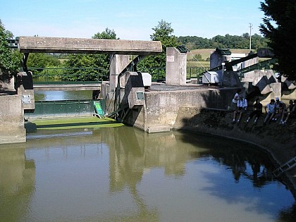 Sentier pédestre La Boule d'or