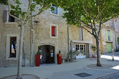 La Tour Sarrasine - Dentelles de Montmirail - Gigondas