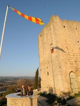 Mallemort : le vieux village entre patrimoine et paysage