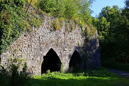 In the footsteps of stone carvers