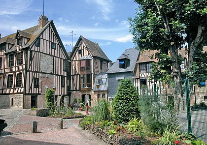 Circuit du patrimoine - ville de Pont Audemer 27500 Normandie