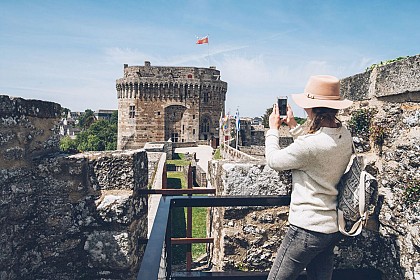 Du château de Dinan à l'Abbaye de Léhon