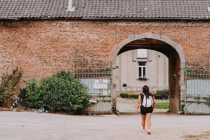 "La Taravisée" tour at Bons-Villers