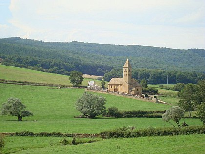 Les Chemins de Saint-Jacques de Compostelle de Cluny au Puy-en-Velay