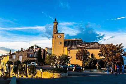 Circuit des villages perchés entre Monts de Vaucluse et plateau de Sault