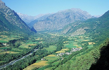 Le Roussillon - 22 km - Rouge