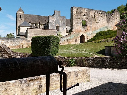 Boucle des Murailles n ° 26 / Coly-Saint Amand