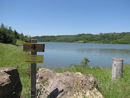 DE RIEUMES AU LAC DE SAVERES