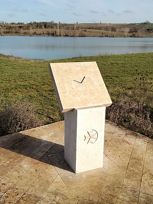 Saint-Vincent-de-Lamontjoie, balade vers le lac de Lambronne