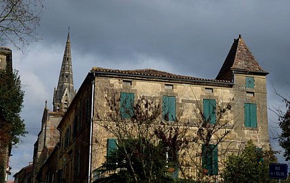 Saint-Barthélémy-d'Agenais, dans les coteaux de Guyenne