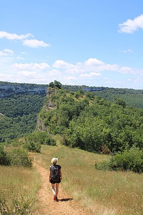 PR 3 Saint Antonin Noble Val : Le Roc Deymié