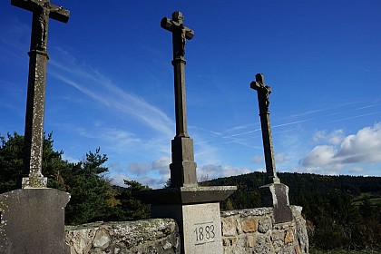 Les trois croix