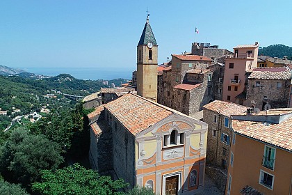 Hiking Tour of Mont Gros