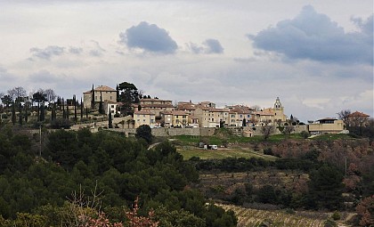 En équilibre, les villages perchés en Ventoux Provence