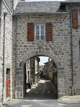 A la découverte des cités médiévales : Marcolès