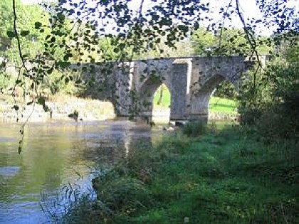 Châteauponsac, le sentier de Létrade