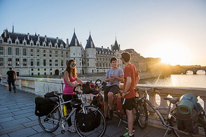 巴黎-马西自行车之旅