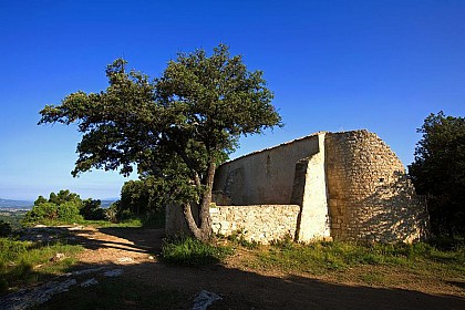 Rando : de La Tour d'Aigues à La Chapelle St Julien de La Bastidonne